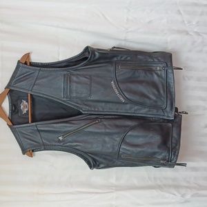 Mens harley Davidson leather vest